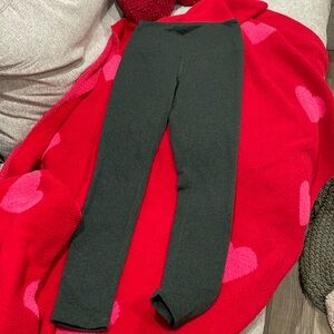 Dark green Zella
Leggings